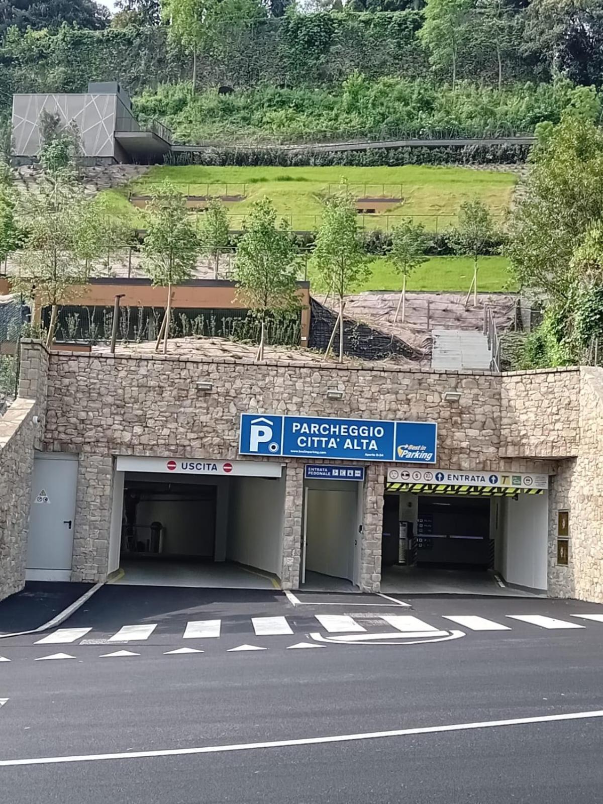 Silvia Suite - Appartamento Citta Alta Bergamo Kültér fotó